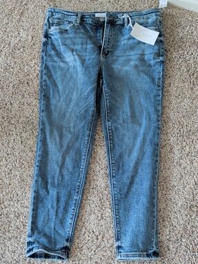 NWT Flying Monkey High Rise Skinny Jeans Medium Sandblast Size 32 Stretch Denim
